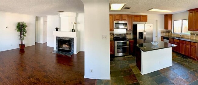 Photo - 2907 Donnell Dr