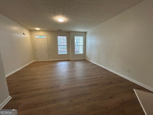 Photo - 3051 Kentmere Dr