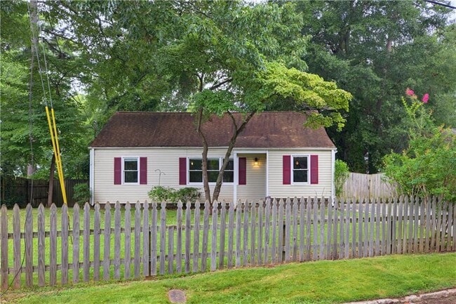 Photo - 1799 Ellington St