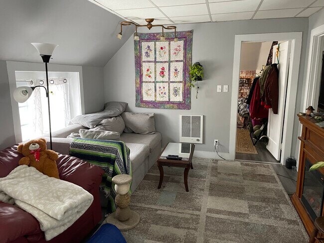 Photo - 519 W Delavan Ave Unit Cottage Elmwood Village