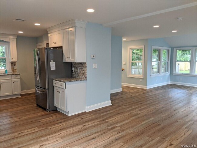 Photo - 22 Wheeler Ave