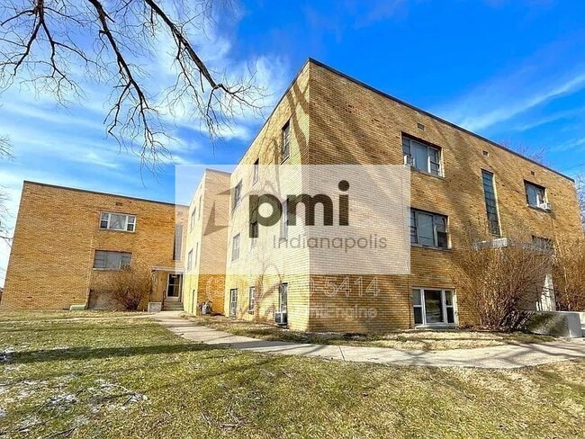 Building Photo - 8 N Butler Ave Rental