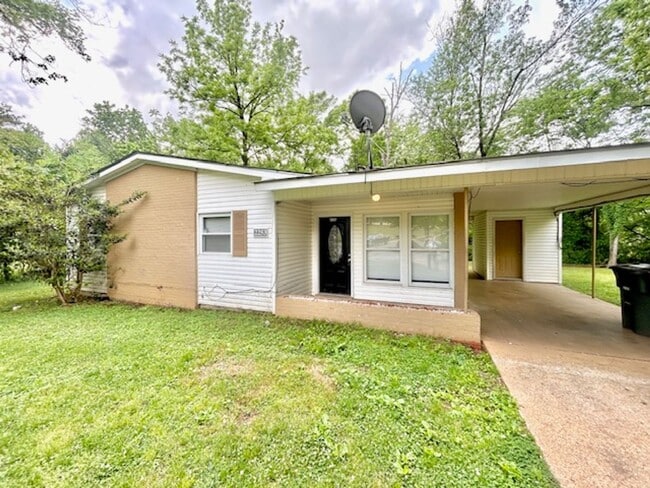 Photo - Newly Renovated 3 Bedroom Home!