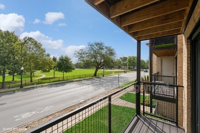 Photo - 3936 N Narragansett Ave