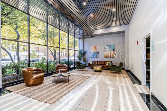 Photo - 2754 N Hampden Ct