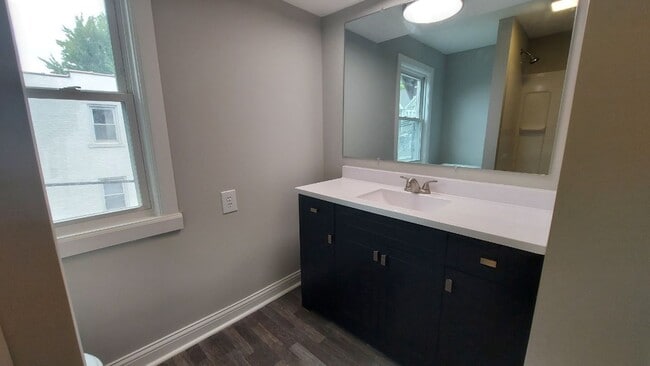 Photo - 2390 Neil Ave