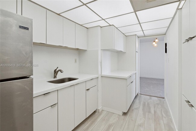 Photo - 1000 West Ave Unit 821