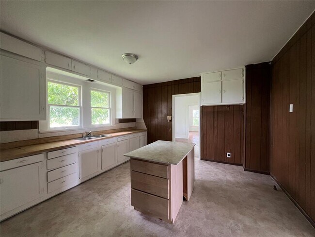Photo - 149 Private Rd 9400