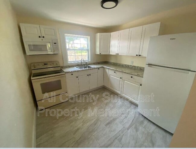 Photo - 713 Seneca St