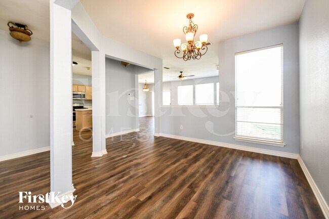 Photo - 4909 Lodgepole Ln