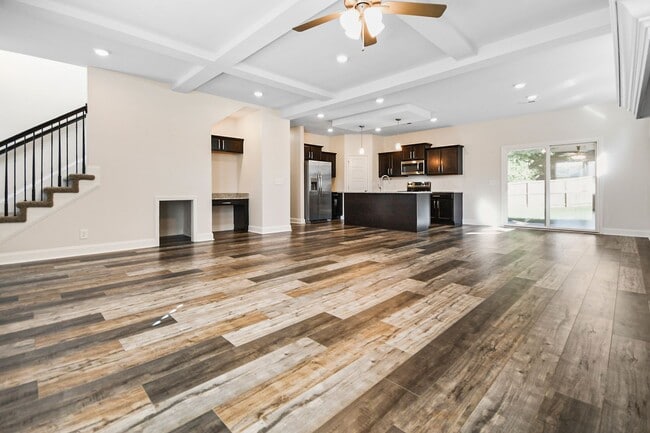 Photo - Pet Friendly Four Bedroom!