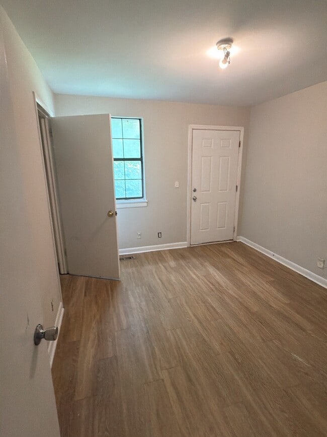 Photo - 3351 White Pine Dr