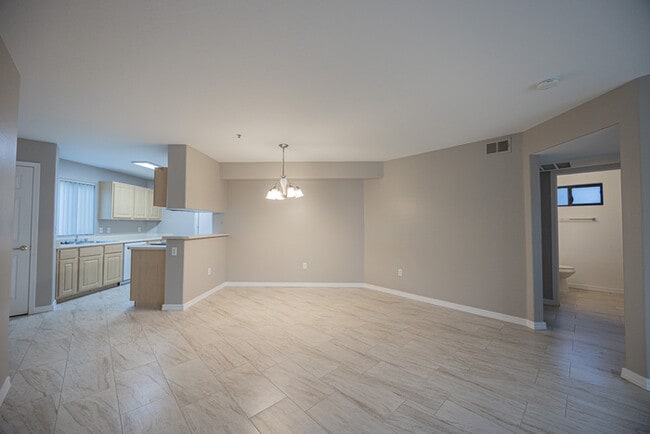 Photo - 1287 N Alma School Rd Unit 137