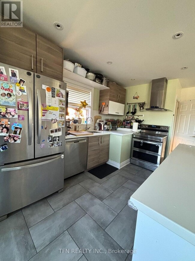 Photo - 59 Mitcham Dr