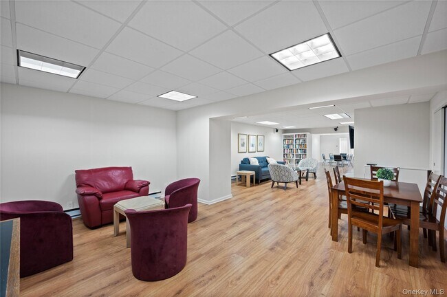 15 Stewart Pl Unit 6D