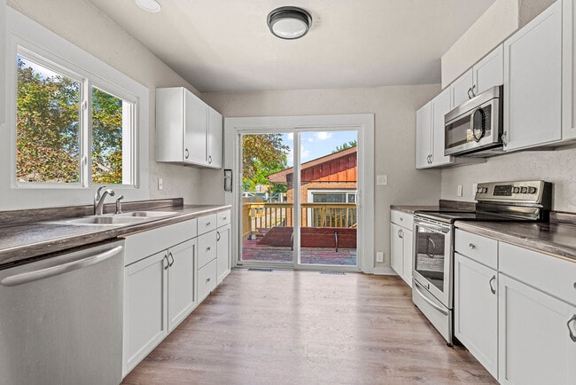 Photo - 1236 Jackson St