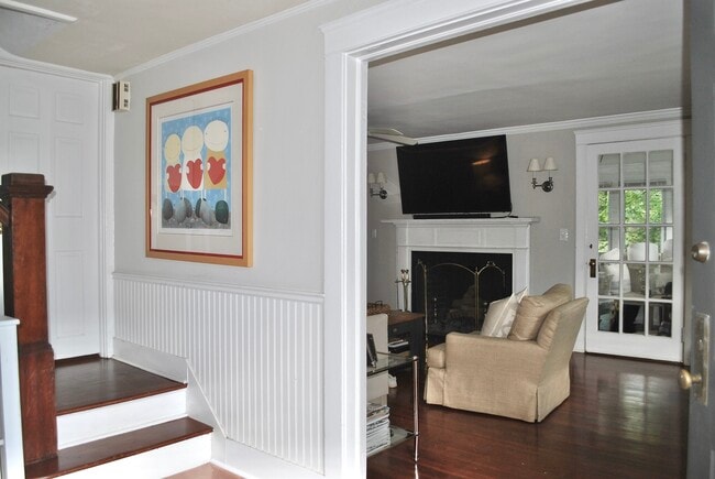 Photo - 408 Riverside Ave