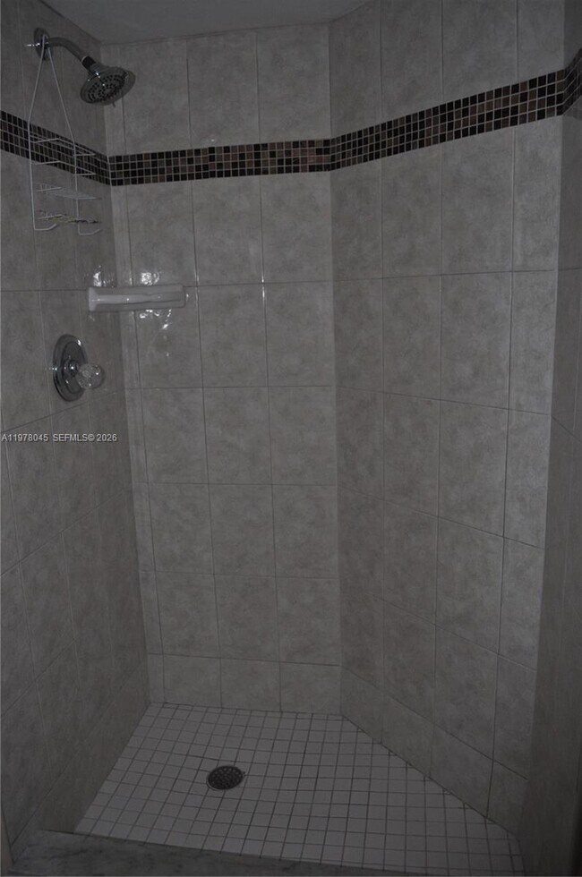 Photo - 215 Lake Pointe Dr Unit 102