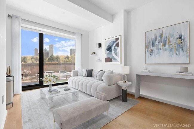 100 Jay St Unit 8-L