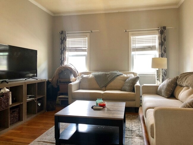 Photo - 370 Bunker Hill St Unit 2