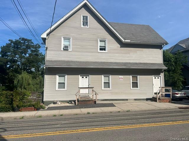 Building Photo - 1225 E Main St Unit #4
