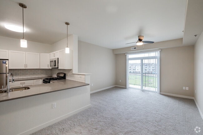 1BR, 1BA - 741SF - Living Room - Stoney Pointe Apartment Homes