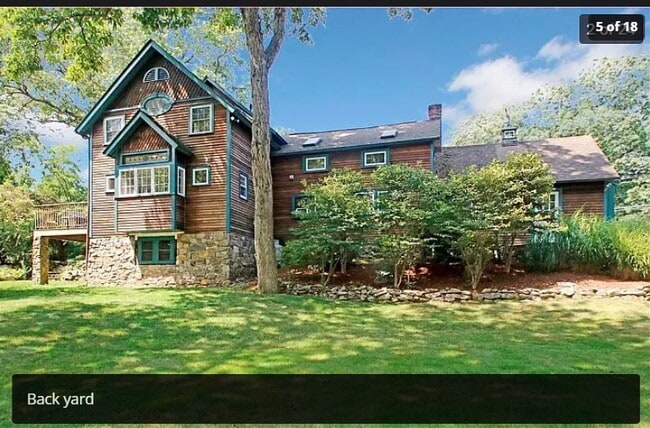 Photo - 218 Grumman Ave