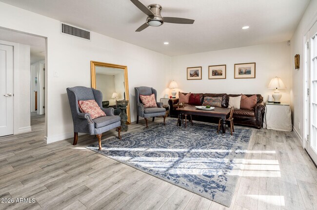 Photo - 6525 E Lewis Ave