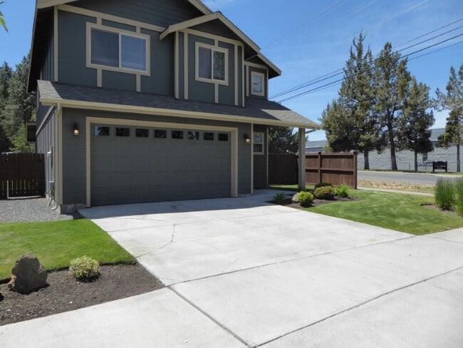 Building Photo - 20249 Knightsbridge Pl