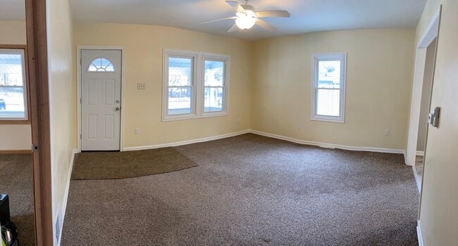 Photo - 986 Tritt Dr