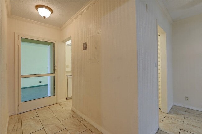 Photo - 1100 Ponce De Leon Cir Unit APT W305