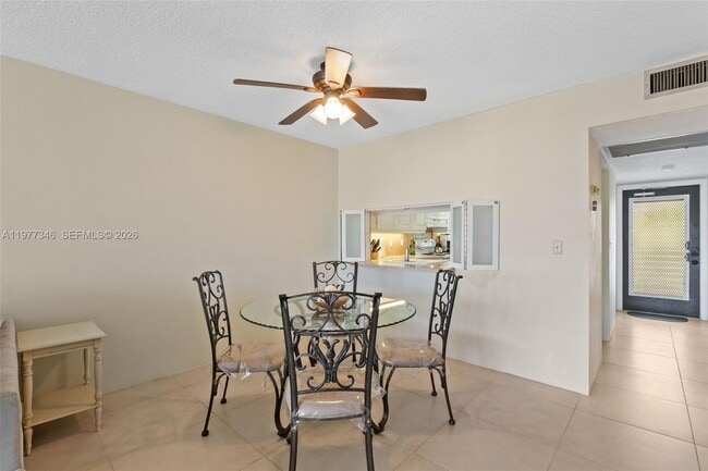Photo - 9480 Poinciana Pl Unit 407