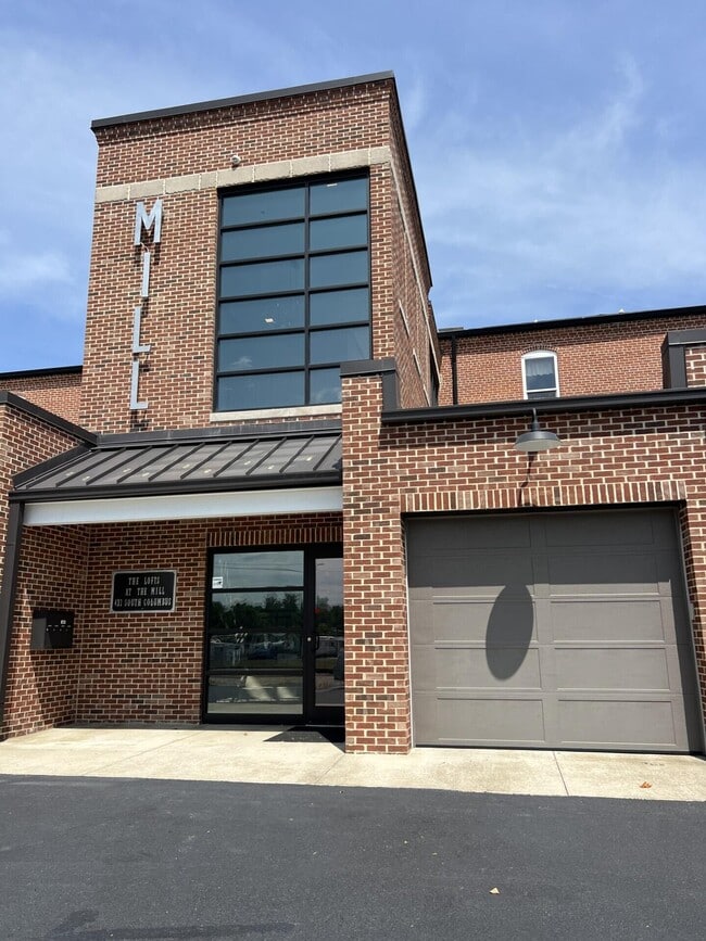 Building Photo - 431 S Columbus St Rental