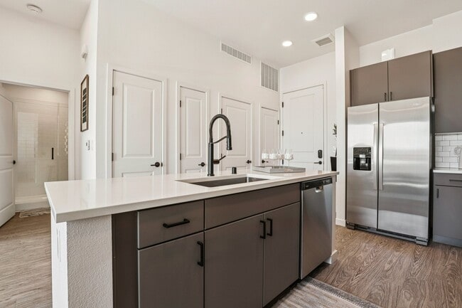 Lura Vegas Apartments