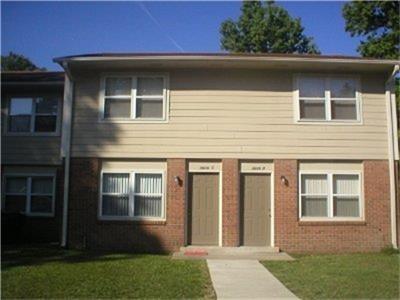 Photo - 4826 Woodstone Dr Apartment
