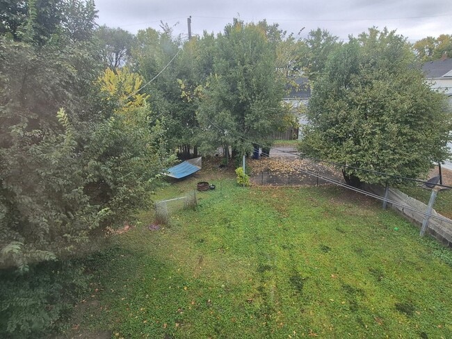 Building Photo - New!! Main Level 2 Bedroom in St Paul Duplex!! Unit A