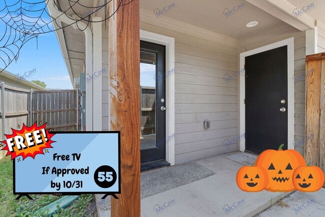 Photo - 806 N Broughton St