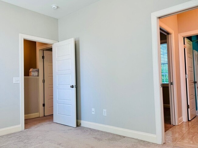 Photo - 1665 Quail Cir