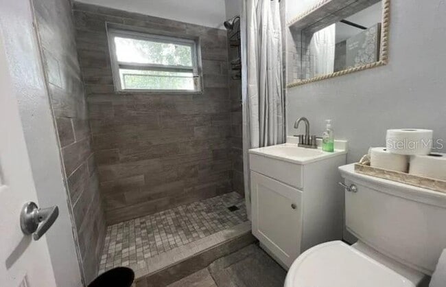 Photo - 709 W Bayshore Dr