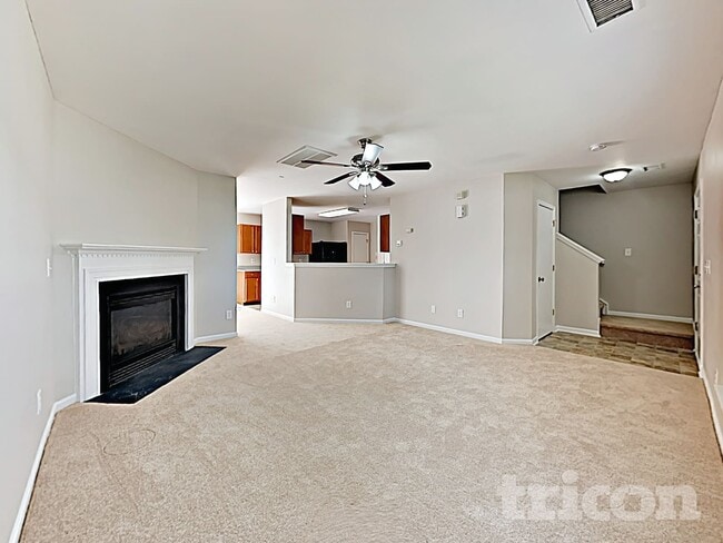 Photo - 8927 McAdam Way