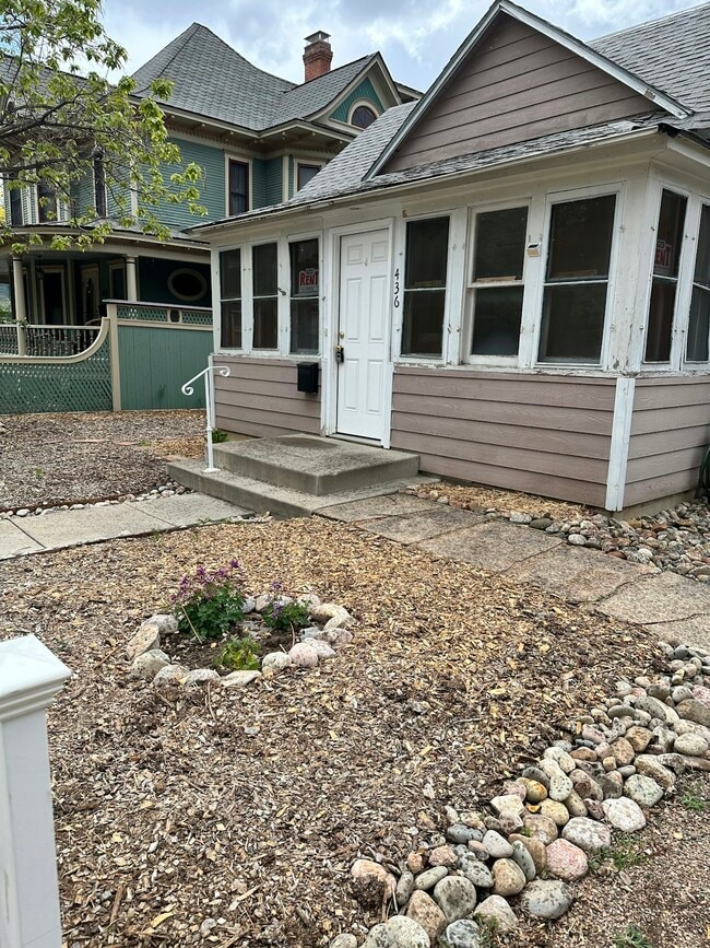 Photo - 436 E 6th St