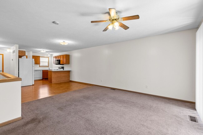 Photo - 7223-7229 Silverthorn Unidad 7229