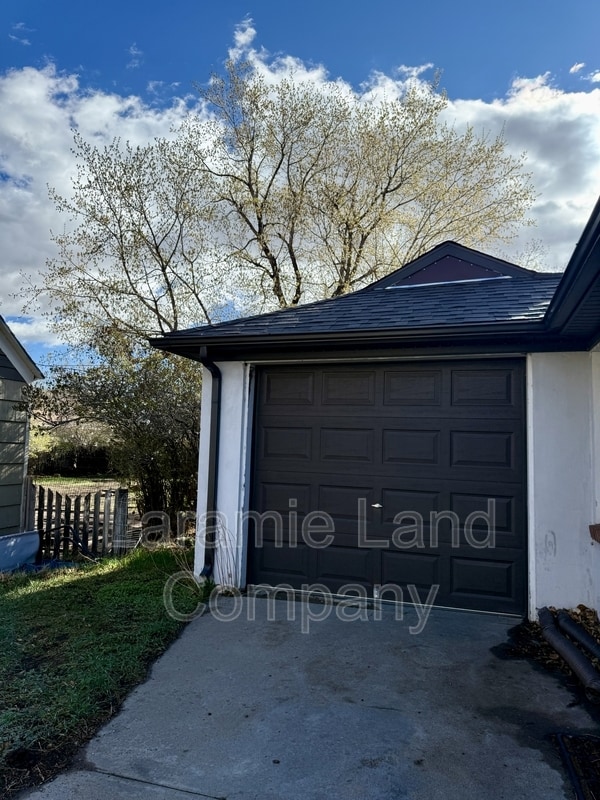 Photo - 551 N 10th St