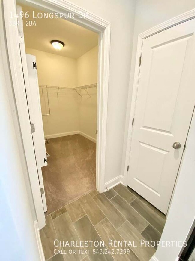 Photo - 1496 Longspur Dr