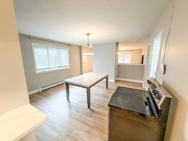 Photo - 1132 W Boylston St Unit 1