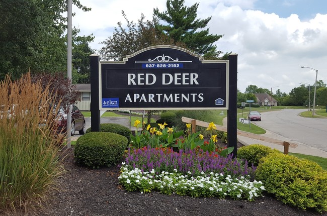 Red Deer Apartments - Red Deer Apartamentos