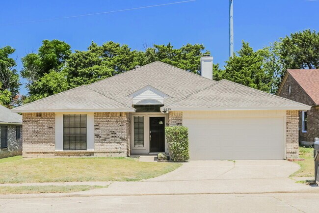 Photo - 6639 Mountain Cedar Ln House