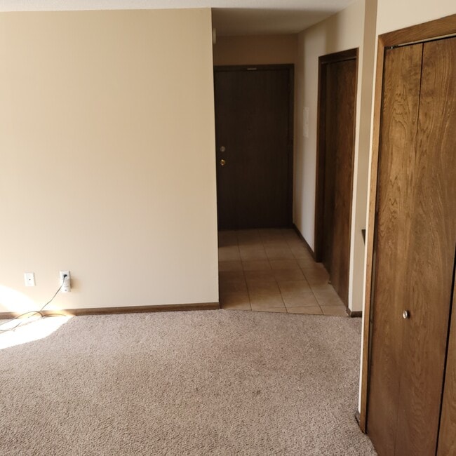 Photo - 711 11th Ave S Unidad 5