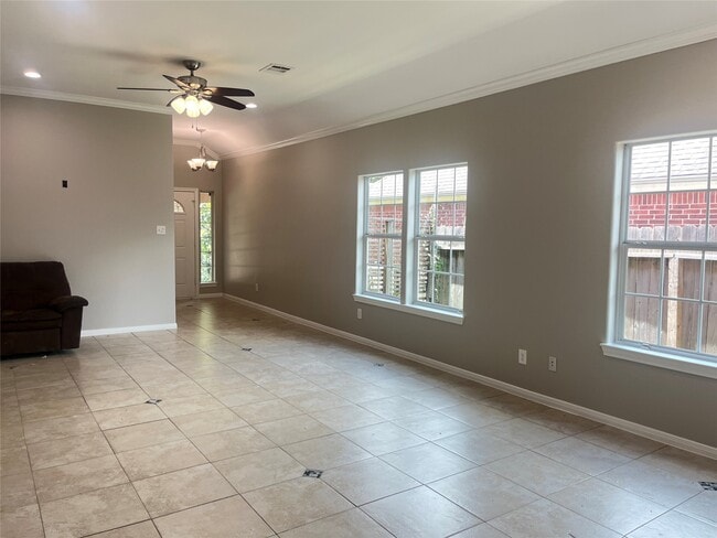 Photo - 6430 Skyview Dr