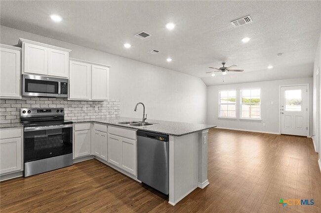 Photo - 1218 LEXINGTON Dr